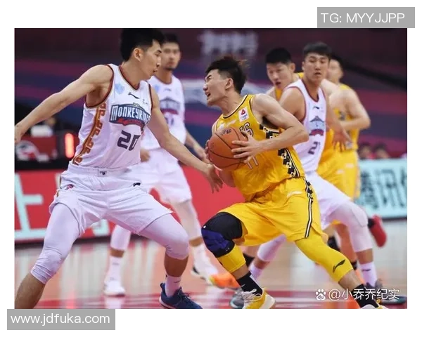 浙江稠州与浙江广厦激战正酣12月12日精彩对决值得期待 浙江稠州与浙江广厦激战正酣12月12日精彩对决值得期待