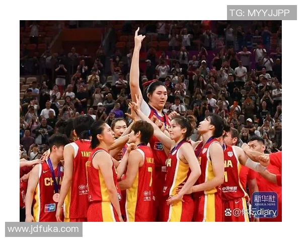 中国女篮与西班牙激战第四节精彩瞬间回顾视频分析